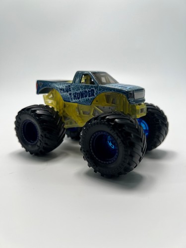 Hot wheels monster trucks blue - wheels,