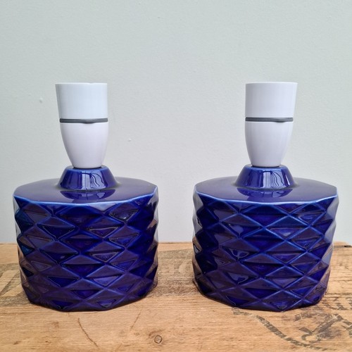 Vintage 1964 poole - 2, pottery