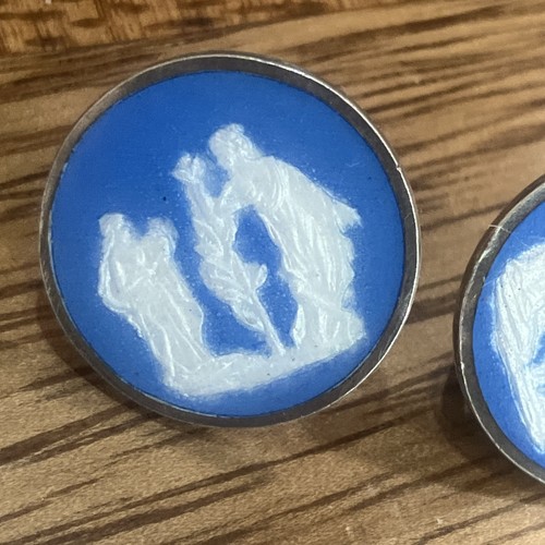 Vintage wedgwood looking blue - looking,