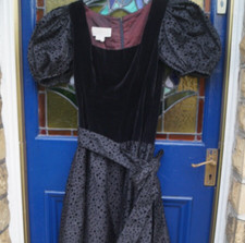 Vintage Gina Fratini Rich