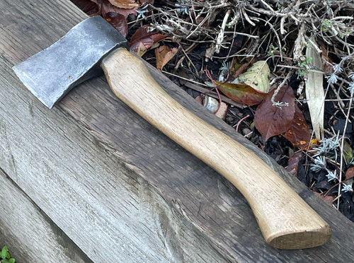 Vintage small lb - small, axe