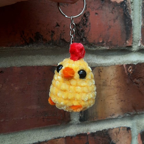 Yellow chicken keyring - keyring, gift