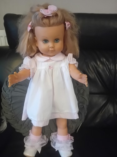 Doll vintage 1970 - vintage, excellent