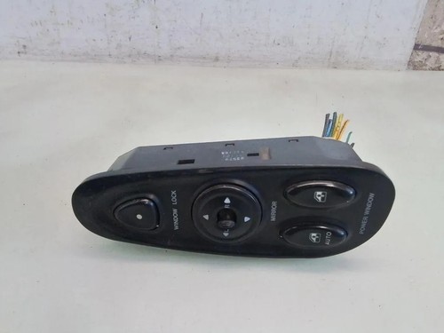 Hyundai coupe front left - front,