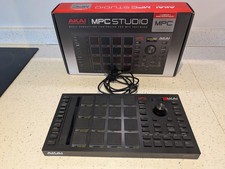 Akai Professional MPC Studio 2