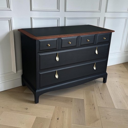 Stag minstrel black chest - minstrel,