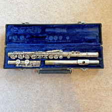 GEMEINHARDT ELKHART M2 B78035 FLUTE & Hard Carry Case Silver Plated