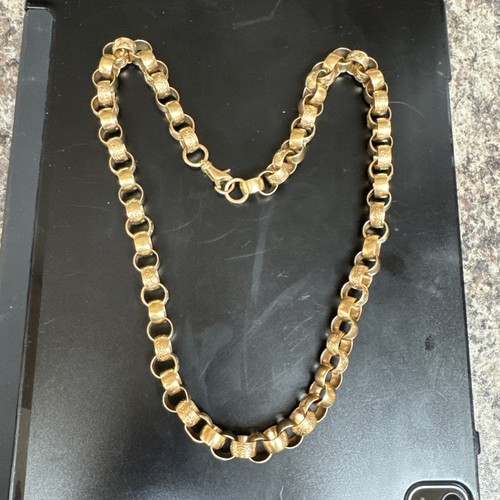 9ct solid gold patterned