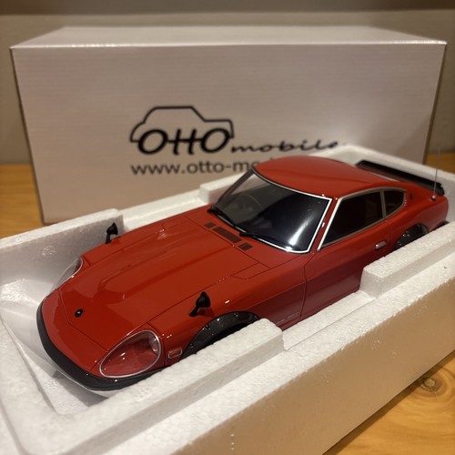 Ottomobile nissan datsun - 1:18,