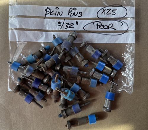 Used skin pins blue - pins,