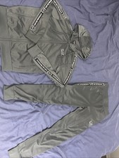 sleek EA7 Emporio Armani