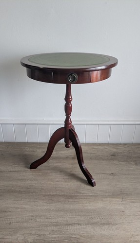 Vintage wood round - wood, drum