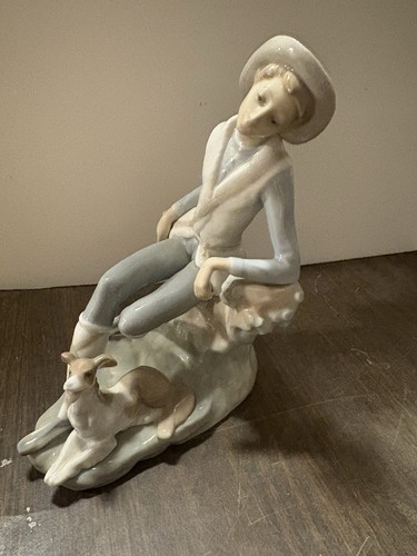 Lladro figurine 4659 - figurine, shepard