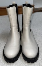 M & S White Leather Mid Calf