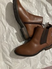 BNWT F&F Ankle boots 100%