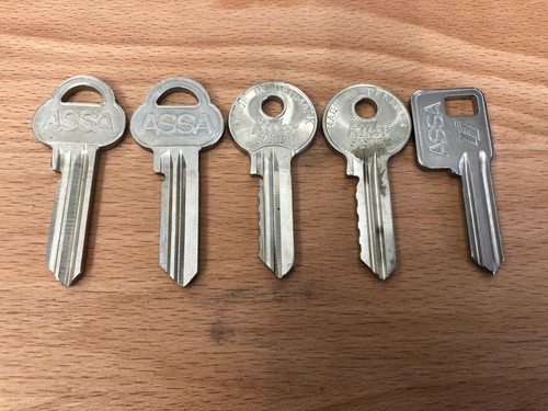 Genuine key blanks suit - blanks, to