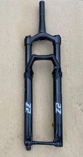 Marzocchi Bomber Z2 Suspension Fork 140mm 27.5 BOOST