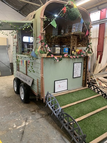 Horse trailer conversion gin - trailer,