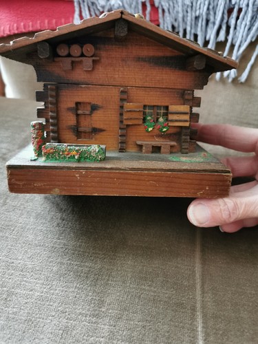 Vintage reuge pine wooden - vintage,