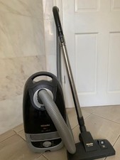 Miele PowerPlus 5000 Power 300-2200W Vacuum Cleaner S5211 Working Normally