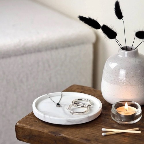 White marble concrete round - concrete,