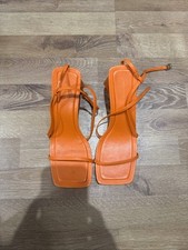 Pretty Little Things Orange