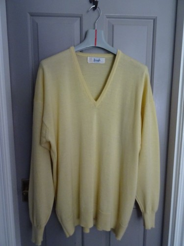 Pringle pale yellow neck - pringle, v