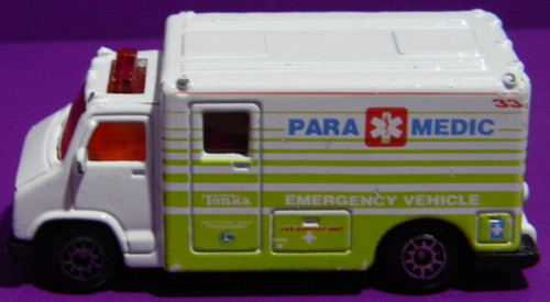 Maisto paramedic ambulance - paramedic,