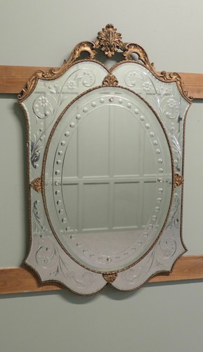 Superb art deco - venetian, style