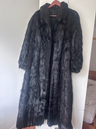 Vintage alaska furs argentina - alaska,