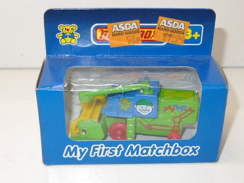 Matchbox l111 combine - matchbox,