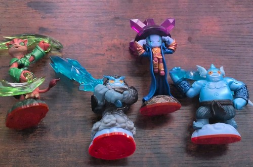 Skylanders light character - skylanders, up