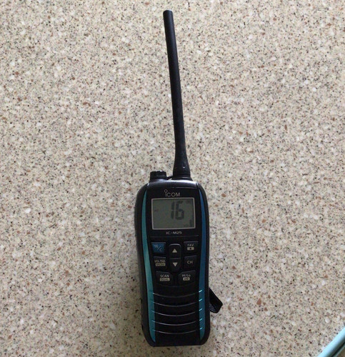 Icom m25 handheld vhf - handheld,