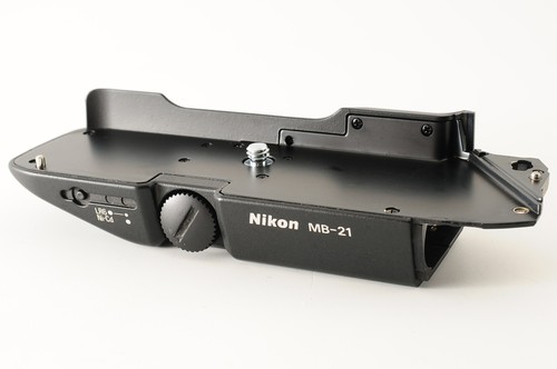 Near mint nikon - nikon, bottom