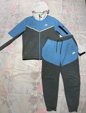Nike Tech Fleece