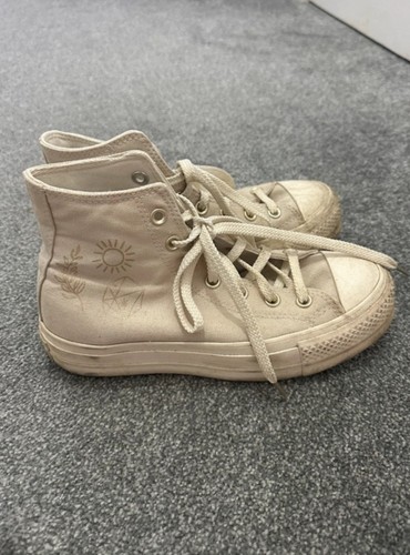 Convers high tops size - high, 5