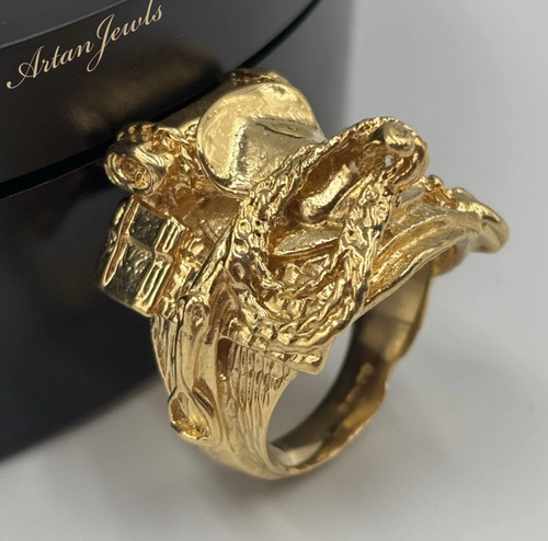 Heavy saddle 9ct gold - 9ct,