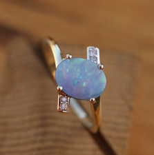 10ct Solid Yellow Gold Cluster