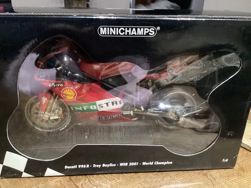 Minichamps ducati - 1/6,