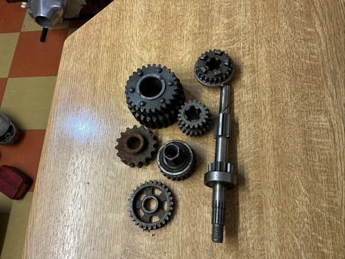 Random gearbox parts - mz,