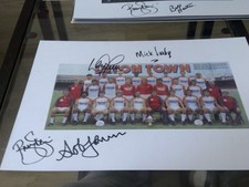 LUTON TOWN   SIGNED TEAM
