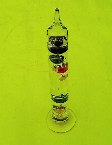 28cm tall free standing - tall,