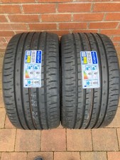 2 x 19" ACCELERA TYRES