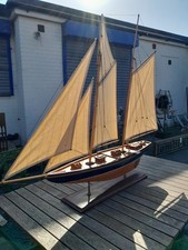 Vintage Large Racing Pond Yacht Display Shop Home Cottage Collector 99 cm High