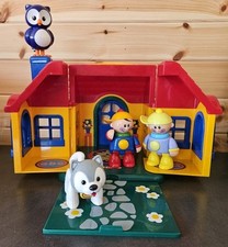 ELC First Friends Tolo Vintage Open Up Play House With 4x Moveable Figures