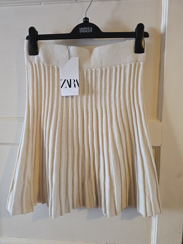 Zara cream pleated knit - cream, mini