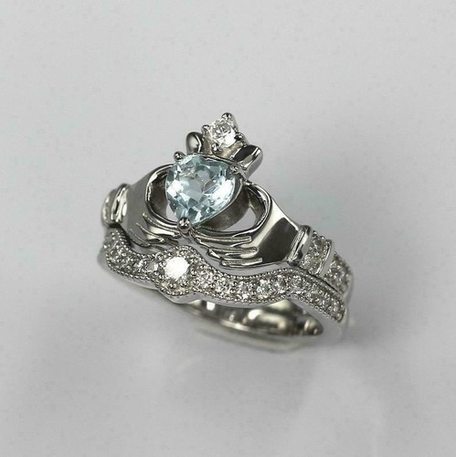 3ct simulated heart - heart, blue