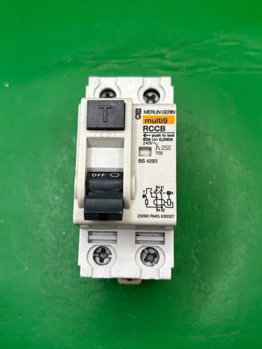 Merlin gerin 23093 - merlin,