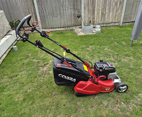 Cobra self propelled petrol - cobra,