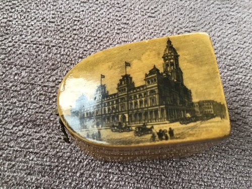 Mauchline ware thimble box - mauchline,